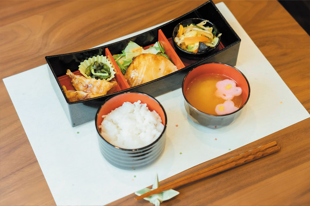 昼食メニュー